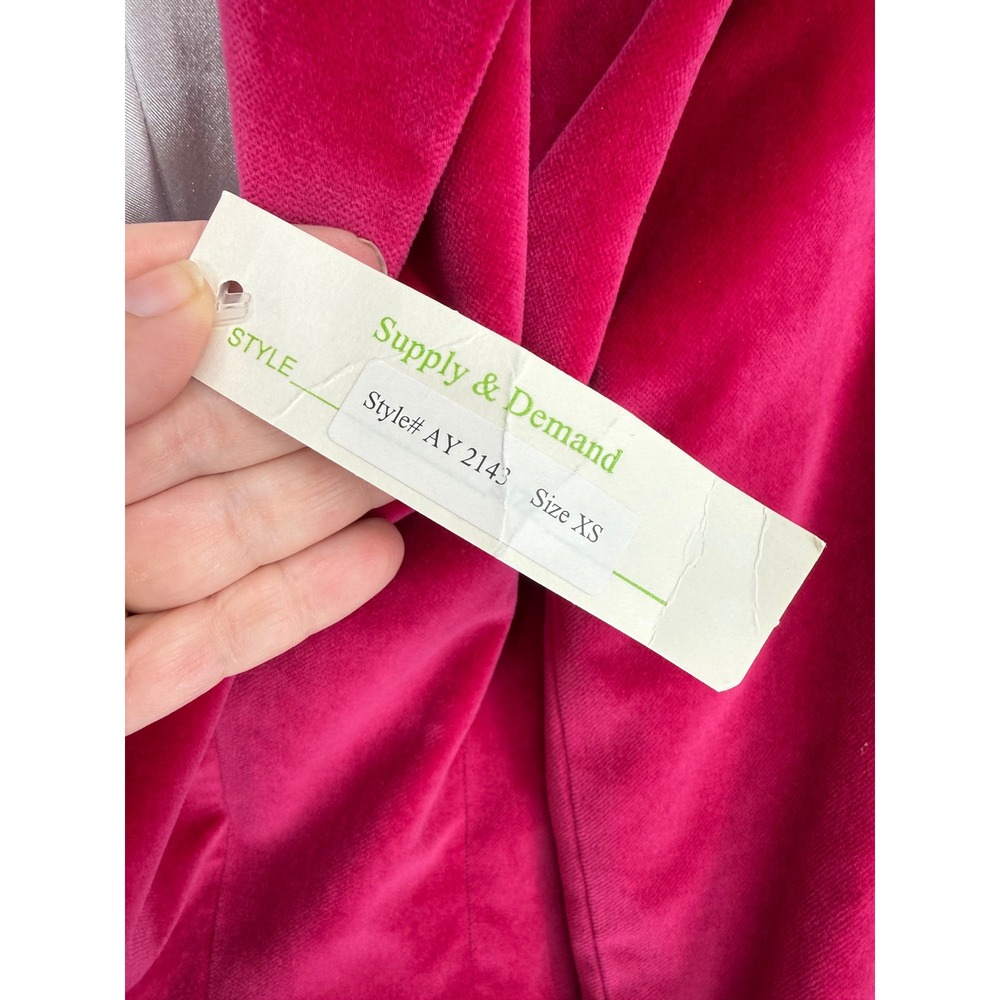 Supply & Demand Blazer Women XS Fuchsia Pink Velvet Notched Lapel NEW - Picture 6 of 10